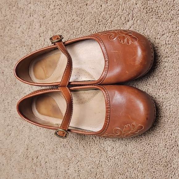 Dansko Brown Mary Janes - Picture 2 of 8
